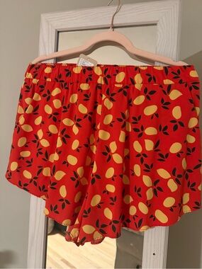 Anthropologie Glamorous Orange Lemon-Print Mini shorts with tags